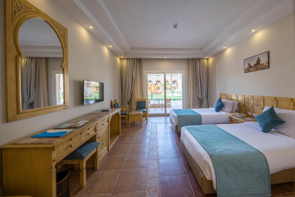 Sunrise Sentido Mamlouk Palace - All inclusive — Hotel rooms in Hurghada, Red Sea