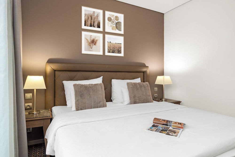 Hotel Royal Prague — Hotel rooms in Prague, Prague