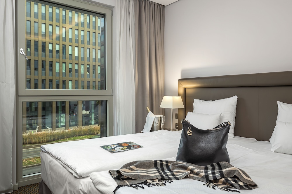 Hotel Royal Prague — Hotel rooms in Prague, Prague