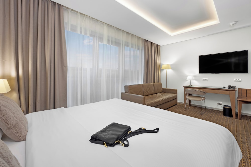 Hotel Royal Prague — Hotel rooms in Prague, Prague