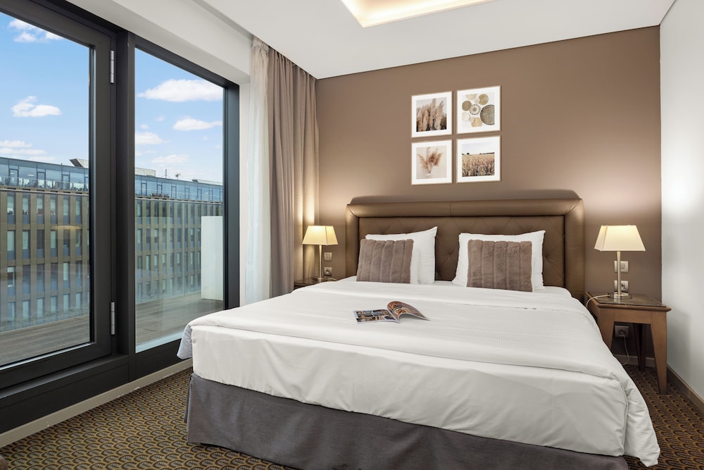 Hotel Royal Prague — Hotel rooms in Prague, Prague