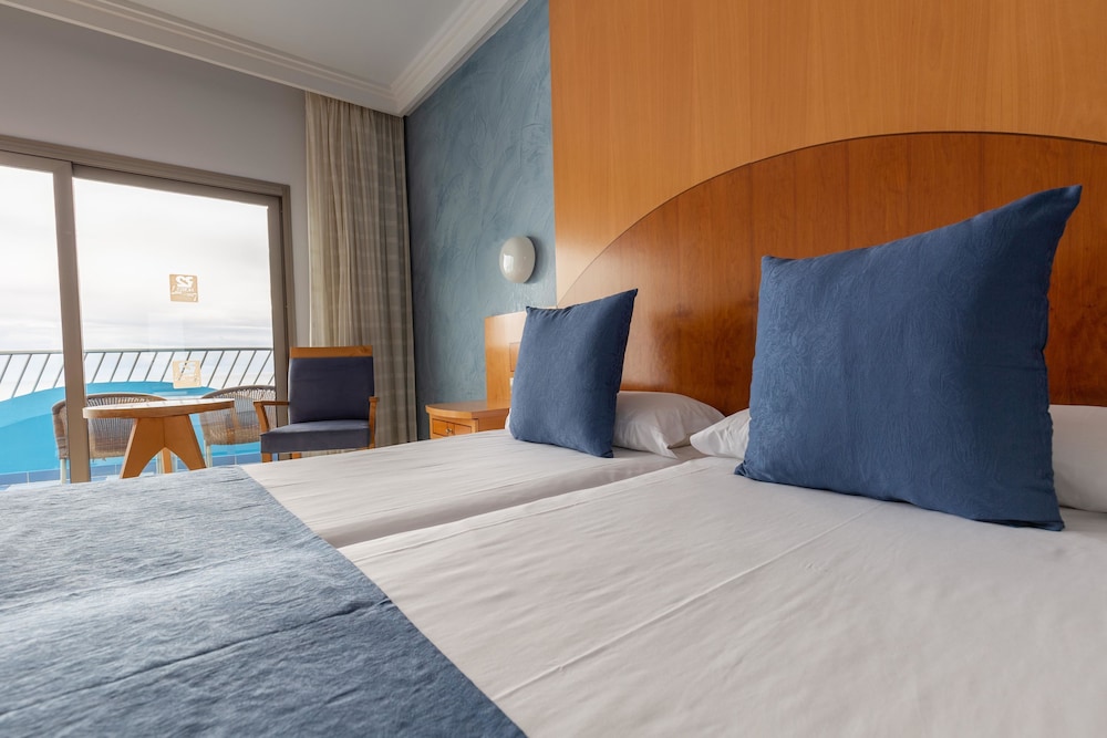 R2 Pájara Beach Hotel & Spa - All Inclusive — Rooms in Costa Calma, Canary Islands
