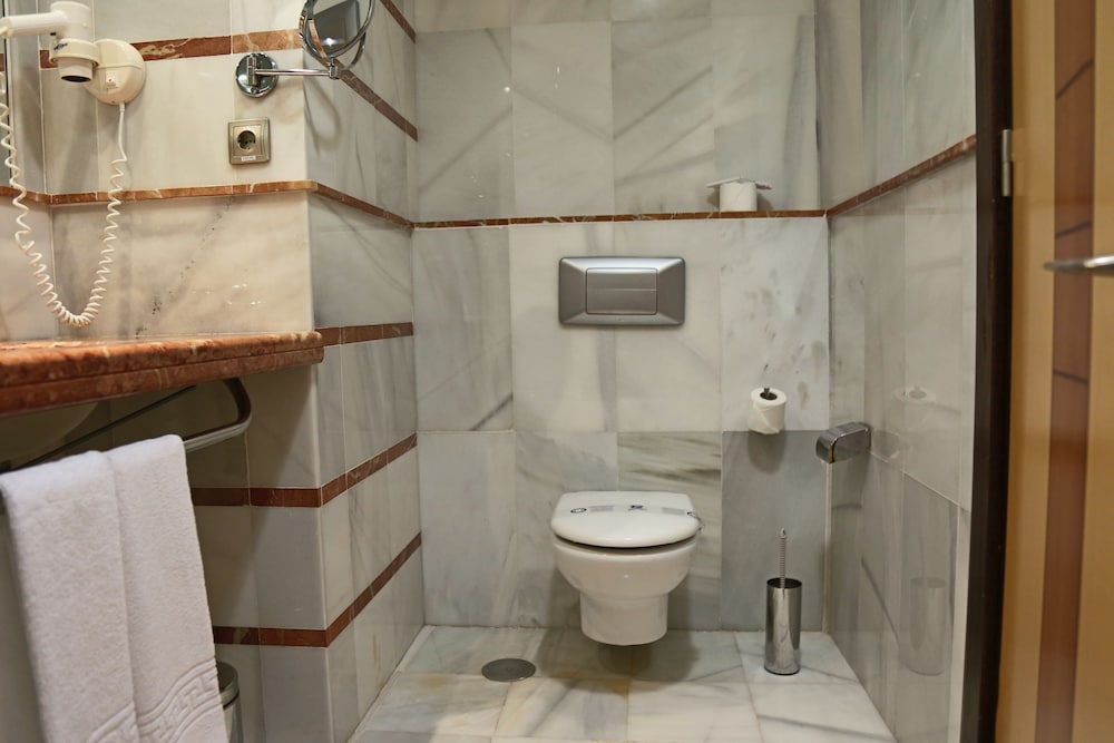 R2 Pájara Beach Hotel & Spa - All Inclusive — Rooms in Costa Calma, Canary Islands