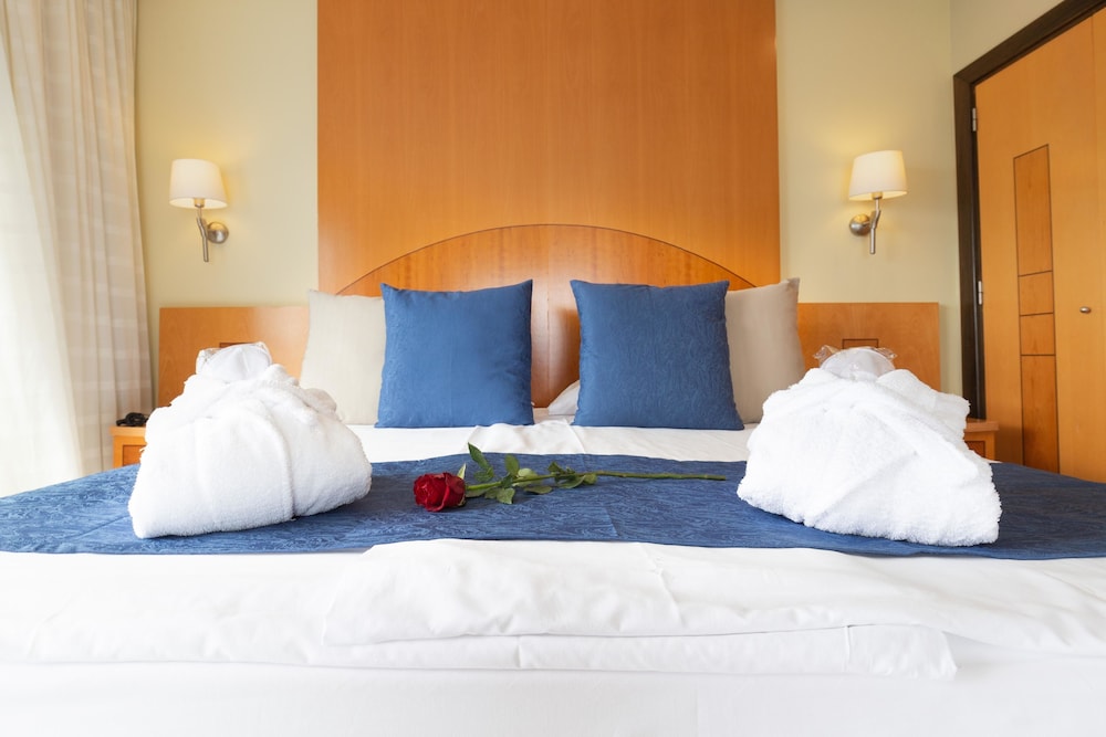 R2 Pájara Beach Hotel & Spa - All Inclusive — Rooms in Costa Calma, Canary Islands