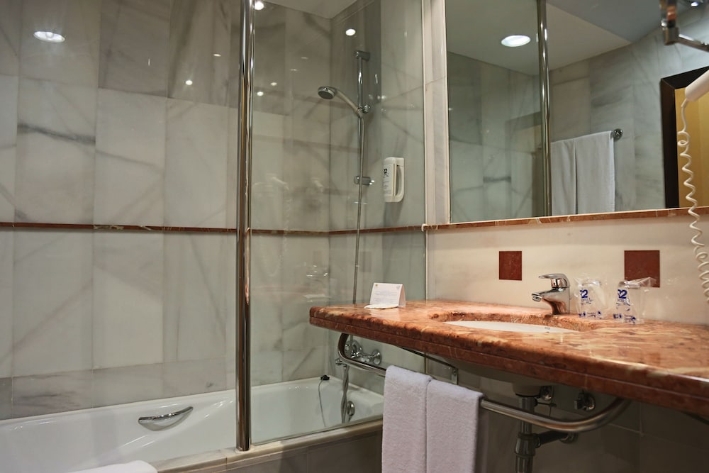 R2 Pájara Beach Hotel & Spa - All Inclusive — Rooms in Costa Calma, Canary Islands