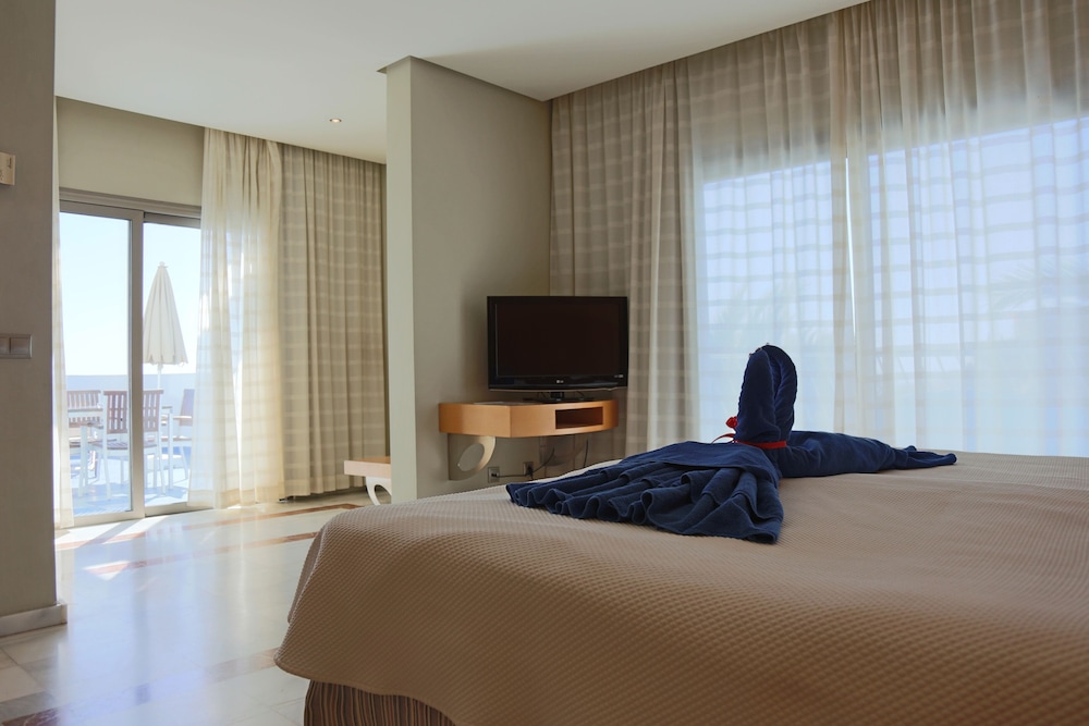 R2 Pájara Beach Hotel & Spa - All Inclusive — Rooms in Costa Calma, Canary Islands