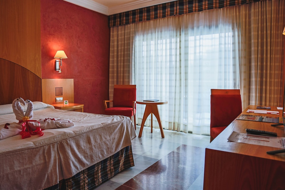 R2 Pájara Beach Hotel & Spa - All Inclusive — Rooms in Costa Calma, Canary Islands