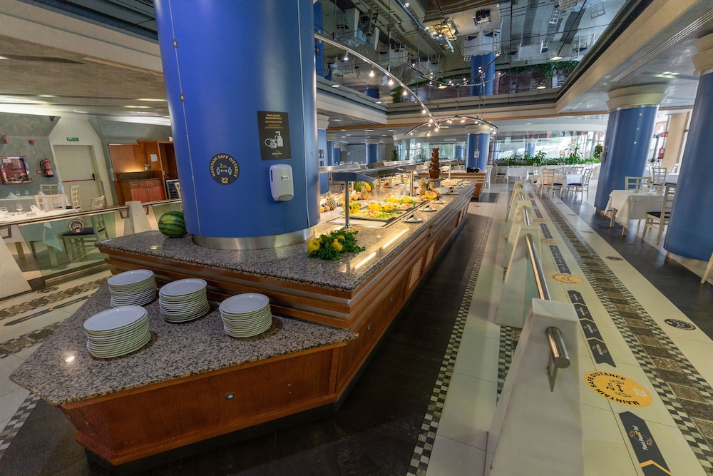 R2 Pájara Beach Hotel & Spa - All Inclusive — Restaurant in Costa Calma, Canary Islands