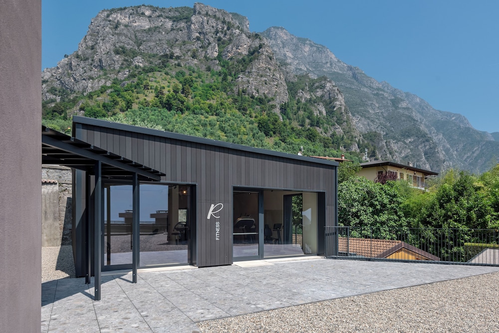 Hotel Royal Village — Restaurant & bars in Limone sul Garda, Lombardy