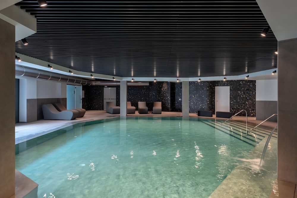 Hotel Royal Village — Swimming pool in Limone sul Garda, Lombardy