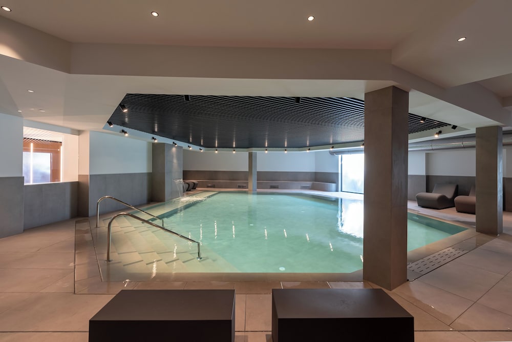 Hotel Royal Village — Swimming pool in Limone sul Garda, Lombardy