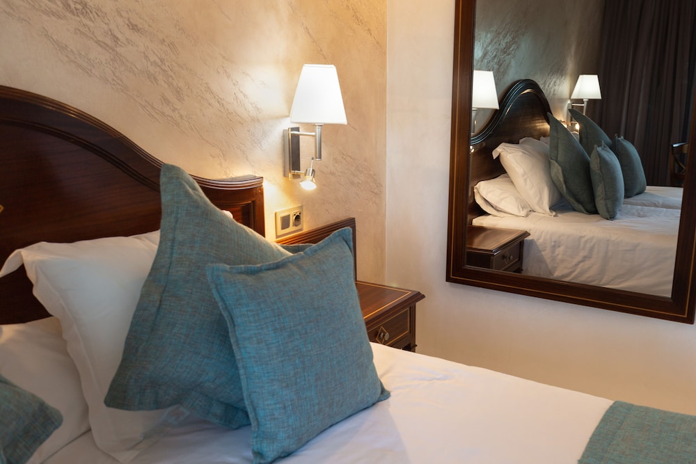 Hotel R2 Río Calma Spa Wellness & Conference — Hotel rooms in Costa Calma, Canary Islands