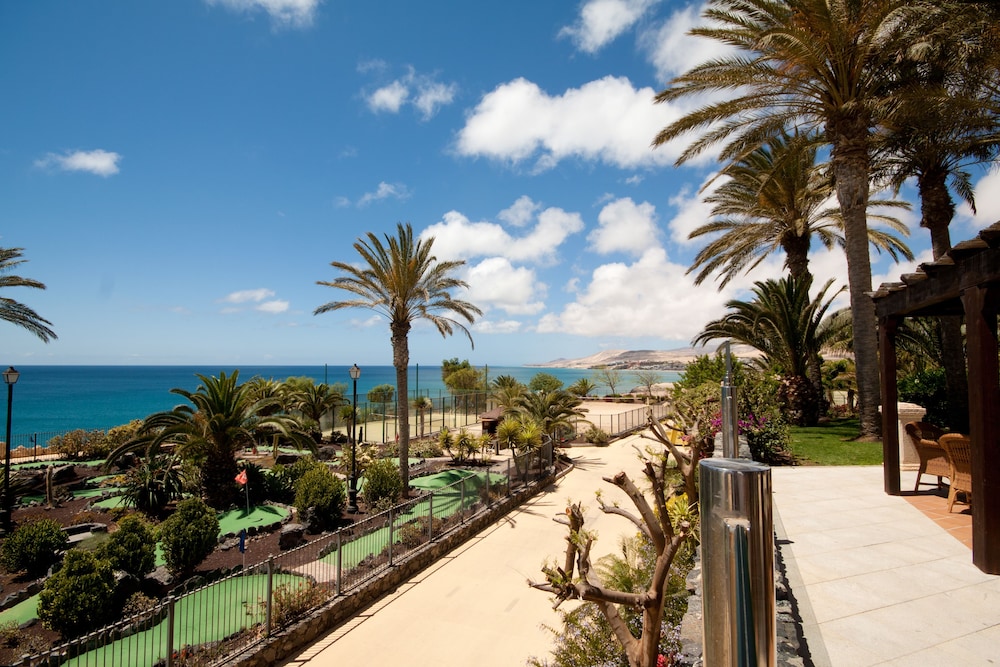Hotel R2 Río Calma Spa Wellness & Conference — Sports & recreation in Costa Calma, Canary Islands