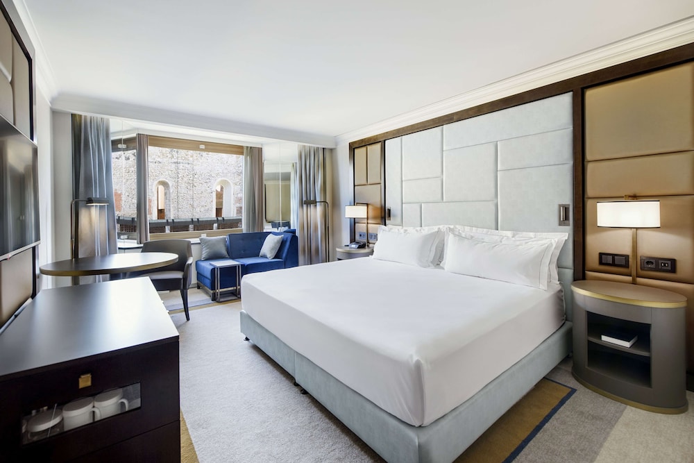 Hilton Budapest — Hotel rooms in Budapest, Budapest