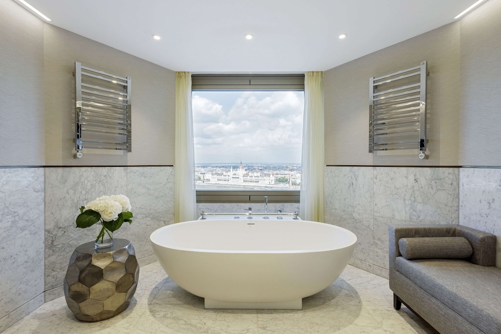 Hilton Budapest — Hotel rooms in Budapest, Budapest