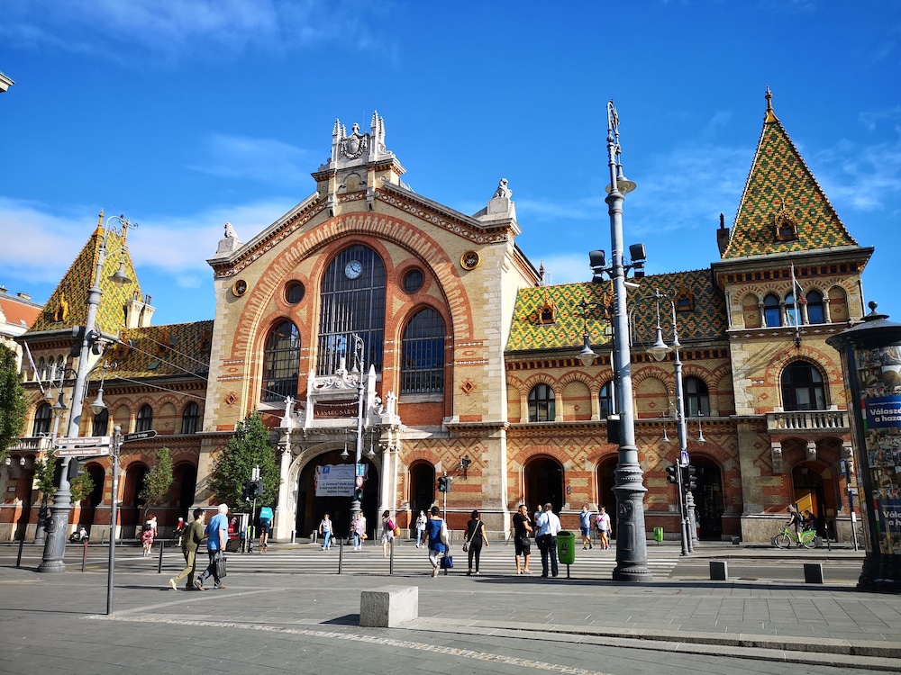 Crowne Plaza Budapest by IHG — Attractions in the area in Budapest, Budapest