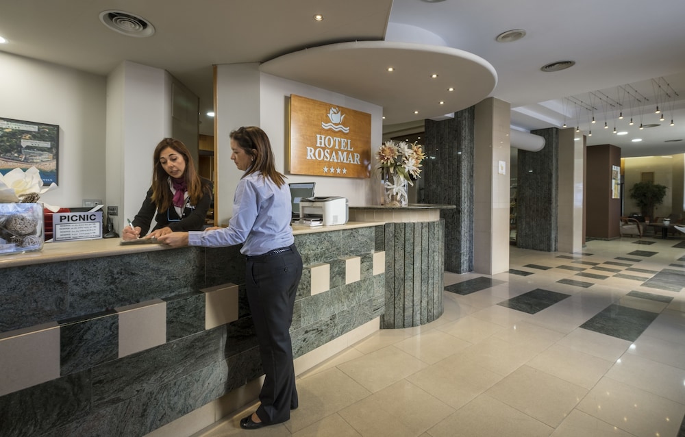 Hotel Rosamar & Spa — Hotel building in Lloret de Mar, Catalonia