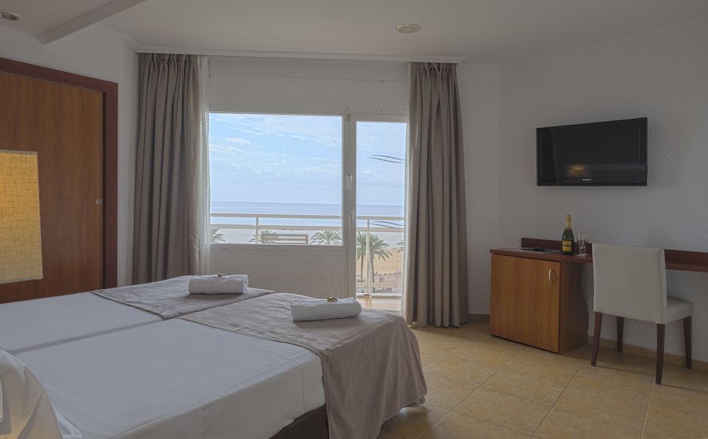 Hotel Rosamar & Spa — Hotel rooms in Lloret de Mar, Catalonia