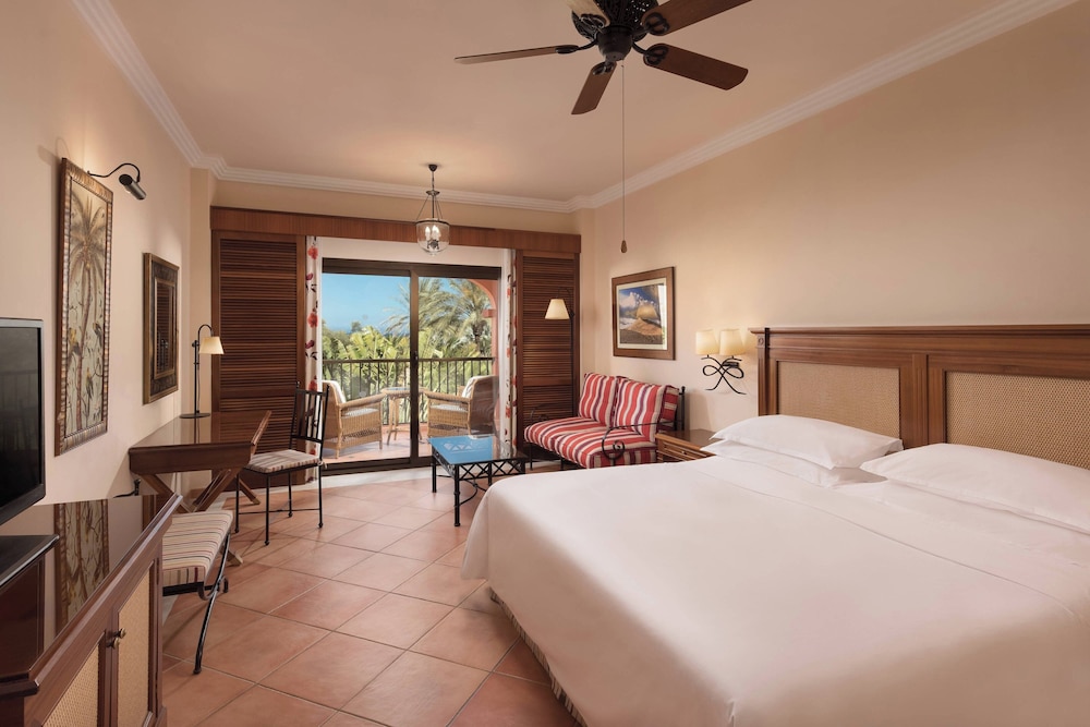 Sheraton Fuerteventura Beach, Golf & Spa Resort — Hotel rooms in Costa de Antigua, Canary Islands