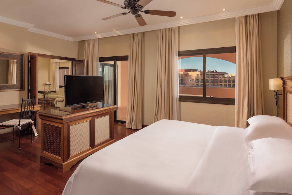 Sheraton Fuerteventura Beach, Golf & Spa Resort — Hotel rooms in Costa de Antigua, Canary Islands