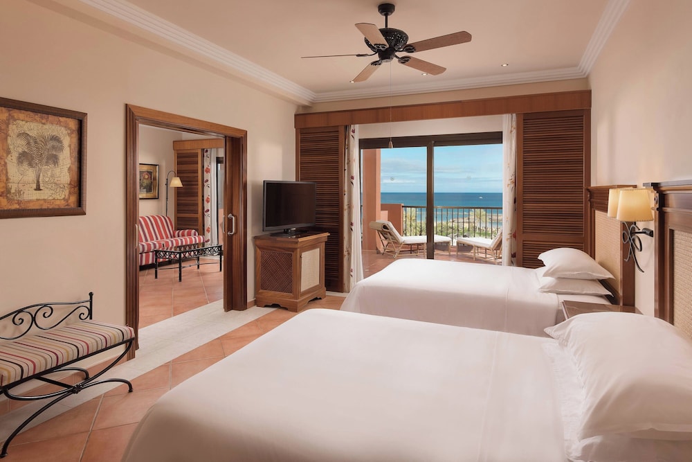 Sheraton Fuerteventura Beach, Golf & Spa Resort — Hotel rooms in Costa de Antigua, Canary Islands