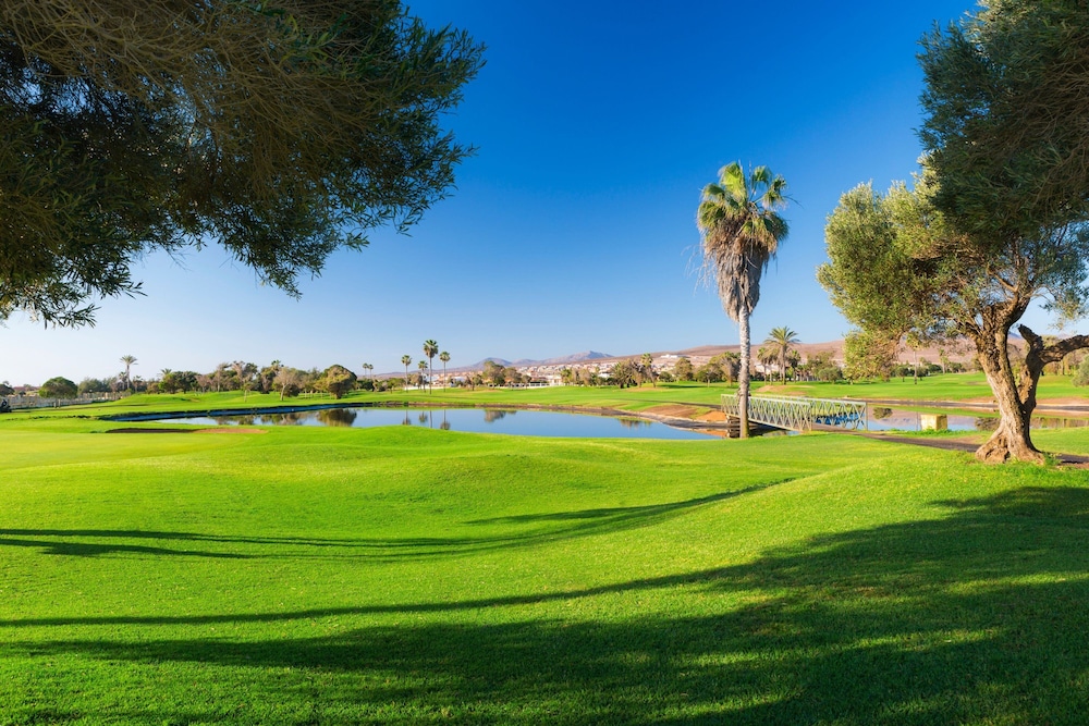 Sheraton Fuerteventura Beach, Golf & Spa Resort — Sports & recreation in Costa de Antigua, Canary Islands