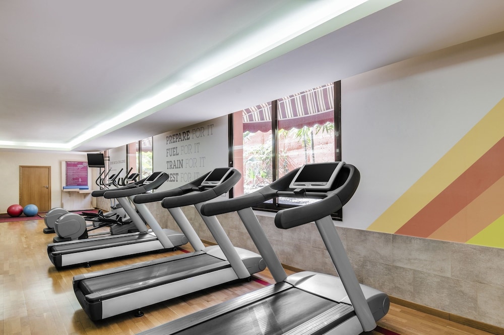 Sheraton Fuerteventura Beach, Golf & Spa Resort — Sports & recreation in Costa de Antigua, Canary Islands