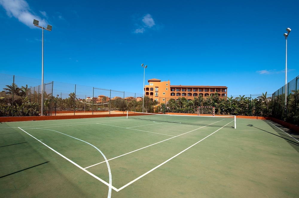 Sheraton Fuerteventura Beach, Golf & Spa Resort — Sports & recreation in Costa de Antigua, Canary Islands