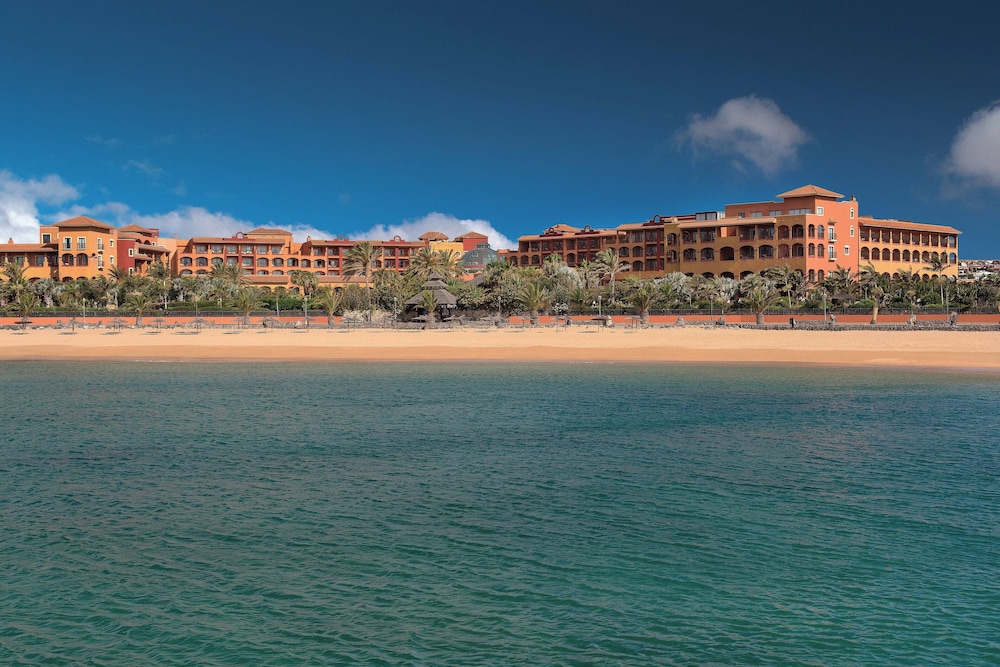 Sheraton Fuerteventura Beach, Golf & Spa Resort — Beach in Costa de Antigua, Canary Islands