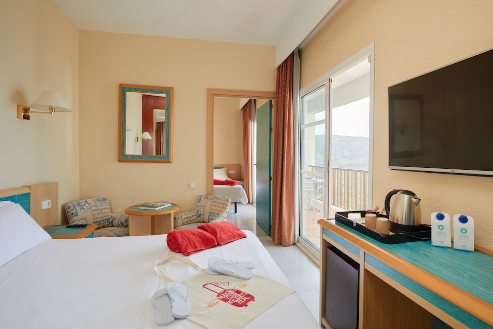 Sol Milanos Pingüinos — Hotel rooms in Son Bou, Balearic Islands