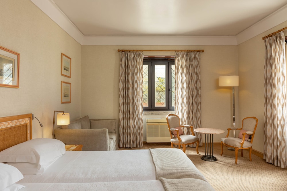 Heritage Lisboa Plaza Hotel - Avenida — Hotel rooms in Lisbon, Lisboa
