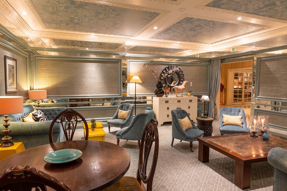 Heritage Lisboa Plaza Hotel - Avenida — Restaurant & bars in Lisbon, Lisboa