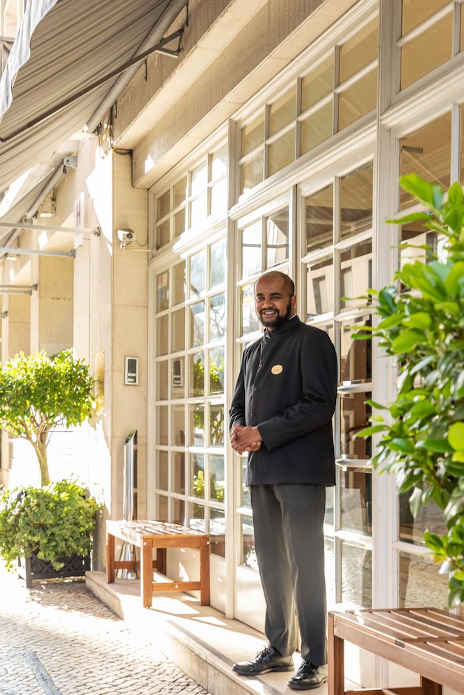 Heritage Lisboa Plaza Hotel - Avenida — Hotel building in Lisbon, Lisboa