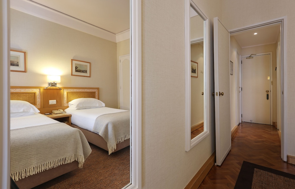 Heritage Lisboa Plaza Hotel - Avenida — Hotel rooms in Lisbon, Lisboa