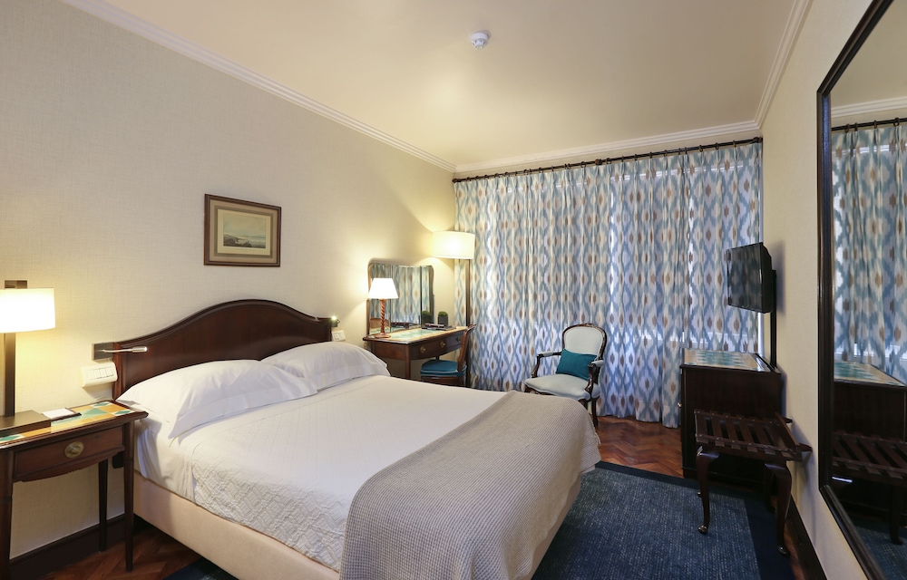 Heritage Lisboa Plaza Hotel - Avenida — Hotel rooms in Lisbon, Lisboa