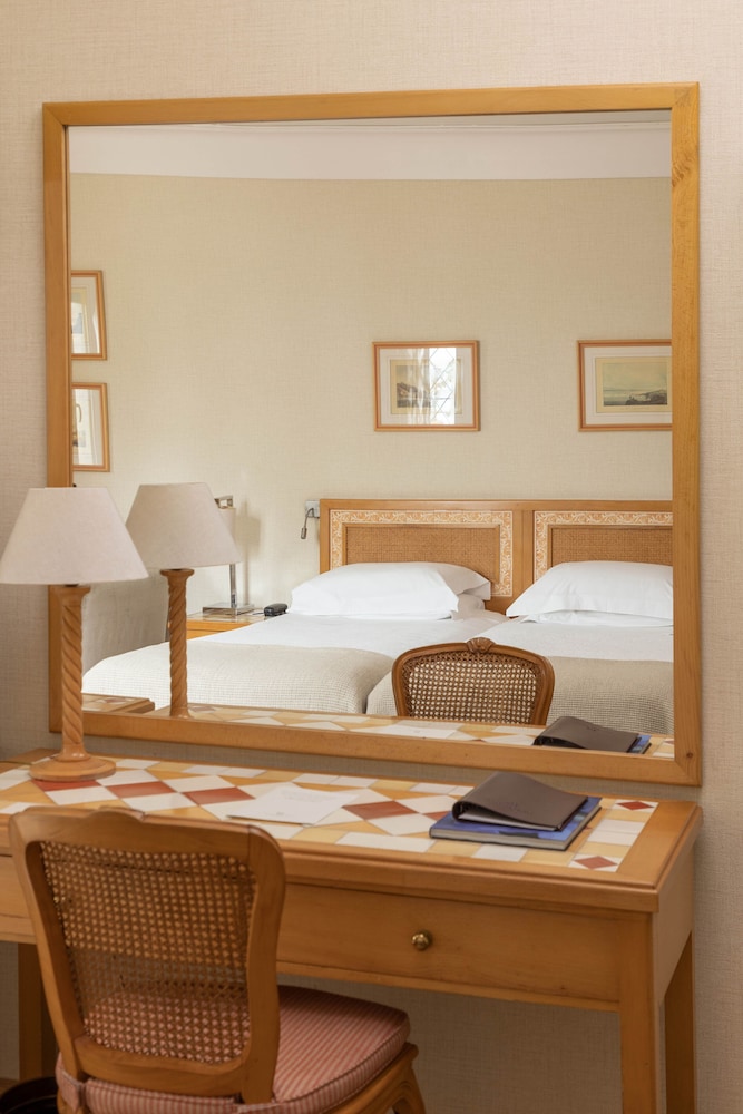 Heritage Lisboa Plaza Hotel - Avenida — Hotel rooms in Lisbon, Lisboa