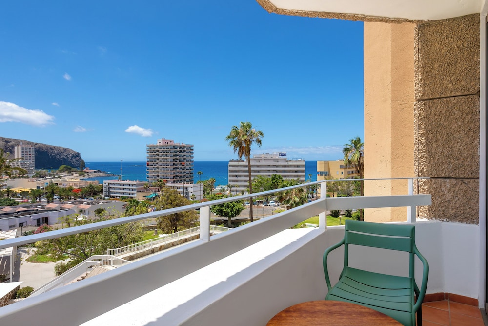 Sol Arona Tenerife — Hotel rooms in Los Cristianos, Canary Islands