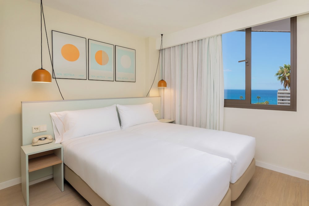 Sol Arona Tenerife — Hotel rooms in Los Cristianos, Canary Islands
