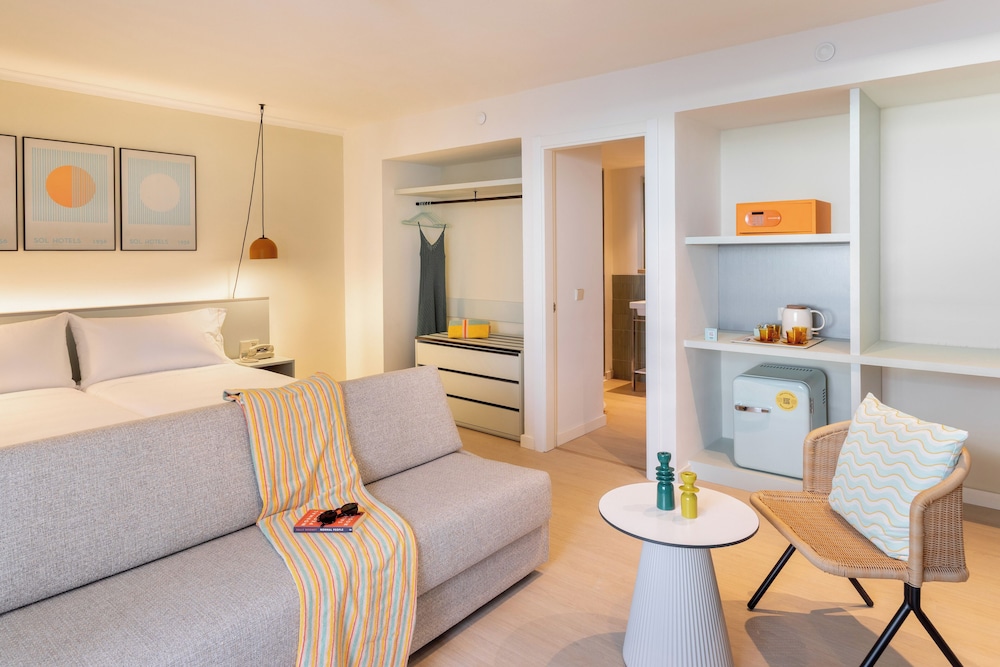 Sol Arona Tenerife — Hotel rooms in Los Cristianos, Canary Islands