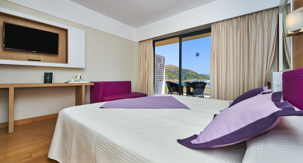 Hotel & Spa S'entrador Playa — Hotel rooms in Cala Ratjada, Balearic Islands