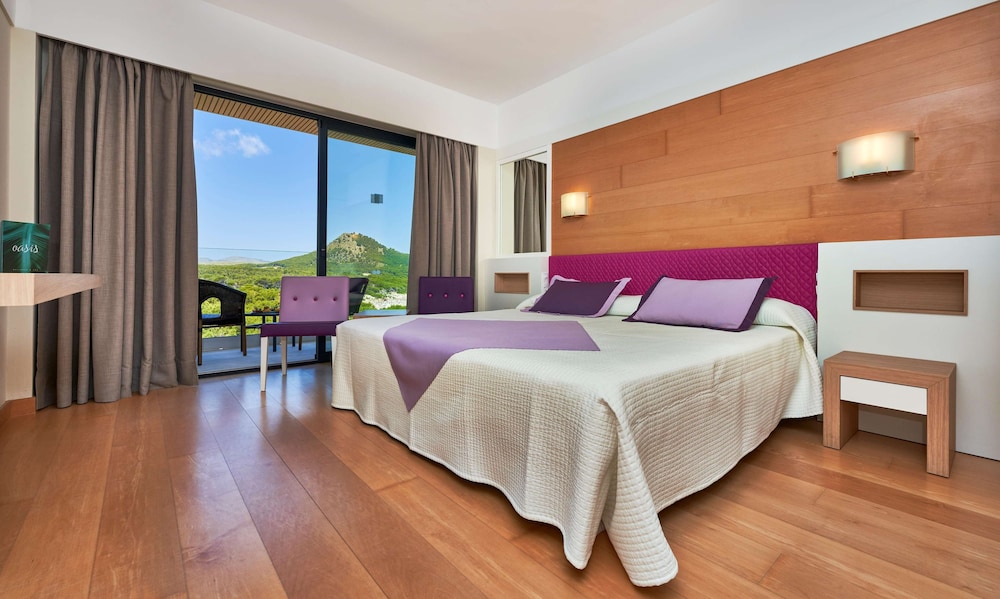 Hotel & Spa S'entrador Playa — Hotel rooms in Cala Ratjada, Balearic Islands