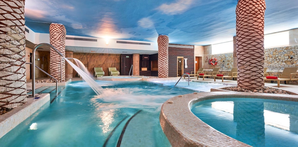 Hotel & Spa S'entrador Playa — Spa in Cala Ratjada, Balearic Islands