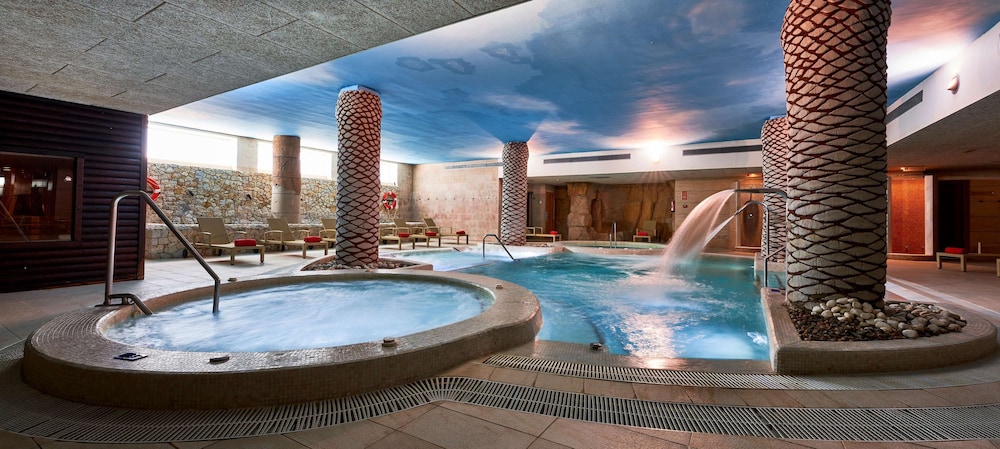 Hotel & Spa S'entrador Playa — Spa in Cala Ratjada, Balearic Islands