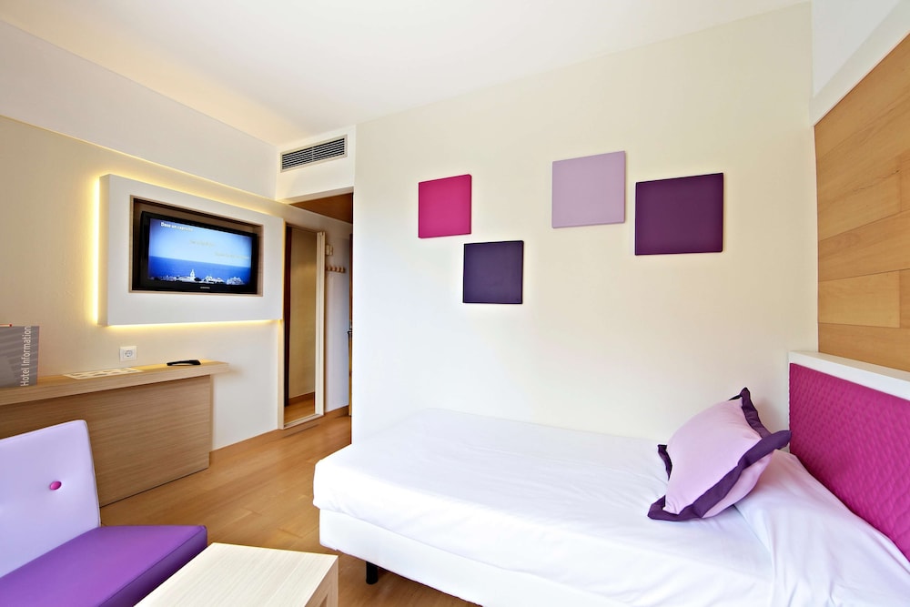 Hotel & Spa S'entrador Playa — Hotel rooms in Cala Ratjada, Balearic Islands