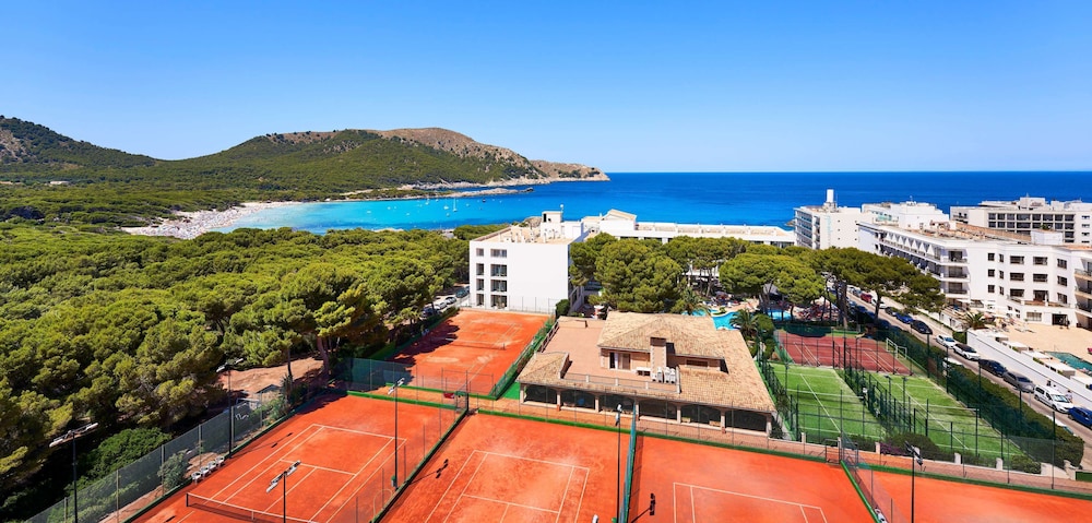 Hotel & Spa S'entrador Playa — Sports & recreation in Cala Ratjada, Balearic Islands