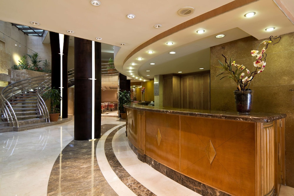 SANA Reno Hotel — Restaurant & bars in Lisbon, Lisboa