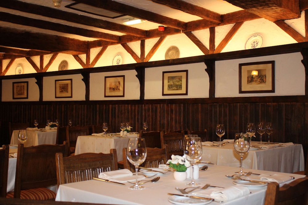 SANA Rex Hotel — Restaurant & bars in Lisbon, Lisboa