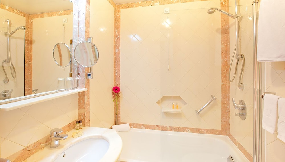 SANA Rex Hotel — Hotel rooms in Lisbon, Lisboa