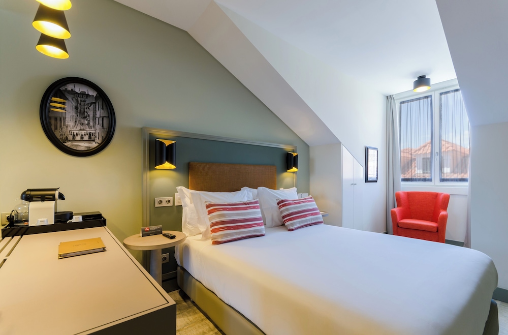 Hotel Vincci Baixa — Hotel rooms in Lisbon, Lisboa
