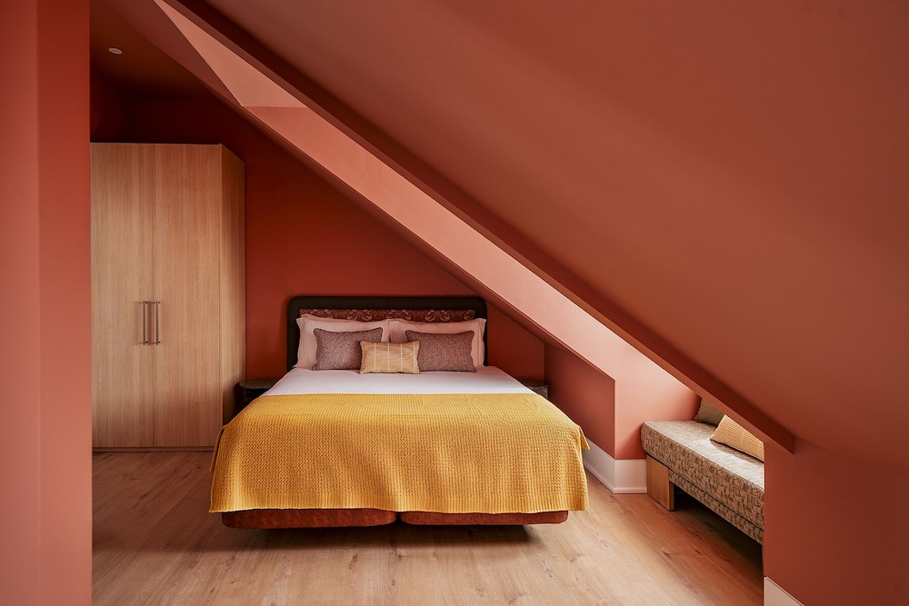 Hotel Vincci Baixa — Hotel rooms in Lisbon, Lisboa